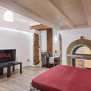 Brera-moscova Centro Storico, Wi-fi E Netflix Italia