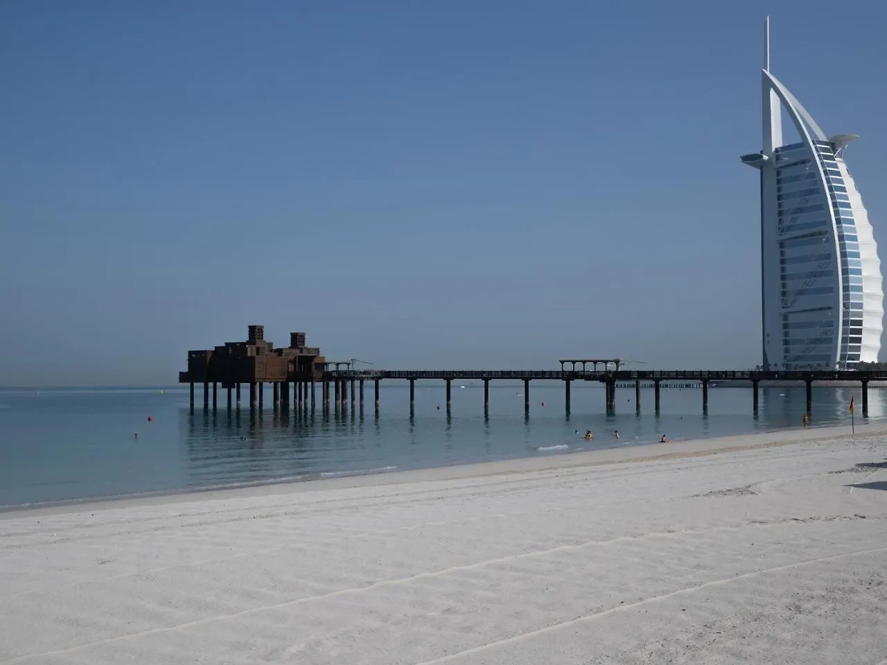 Jumeirah Al Qasr Dubai Resort